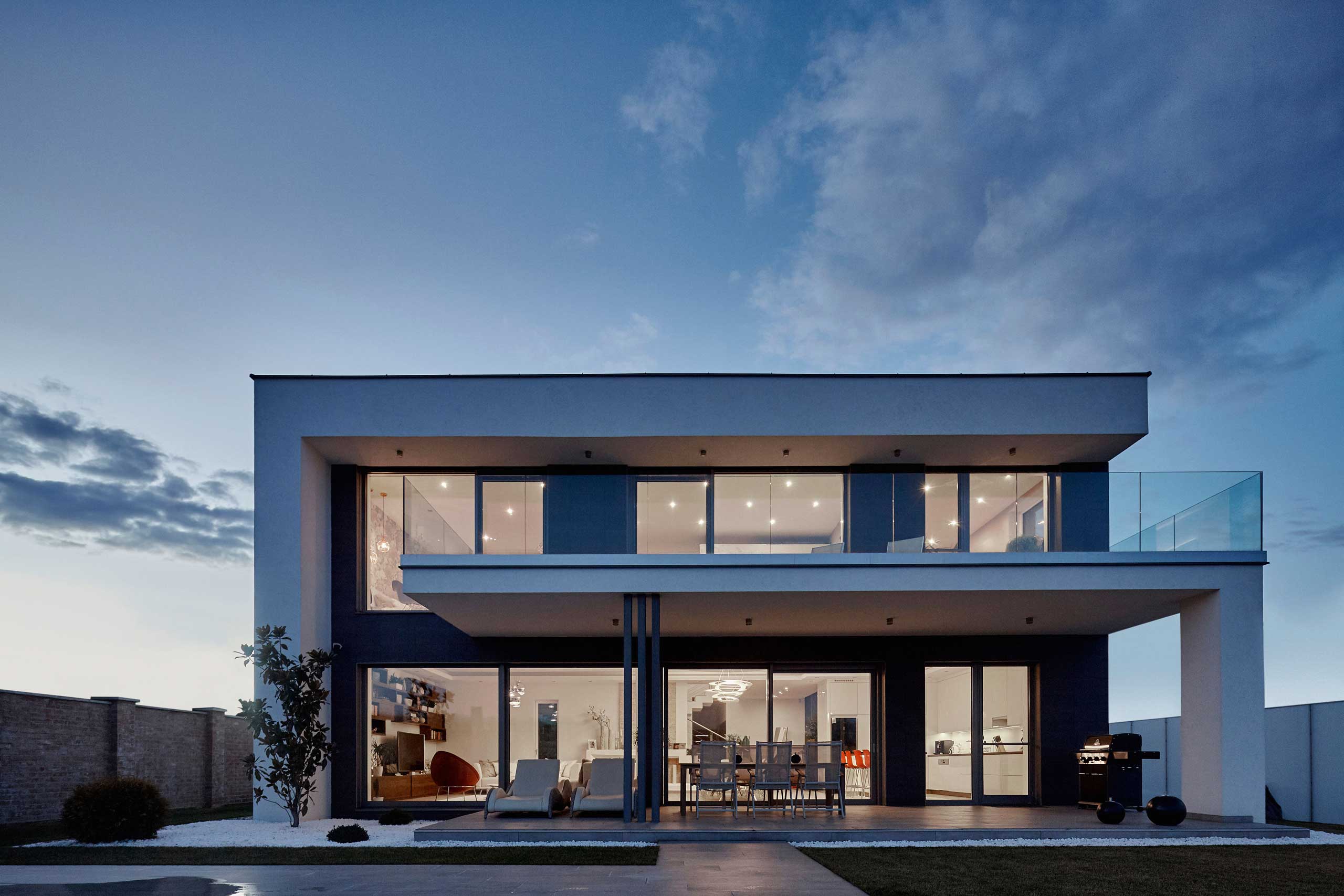 Infinite Windows Windows & Doors Milton Keynes, Buckinghamshire